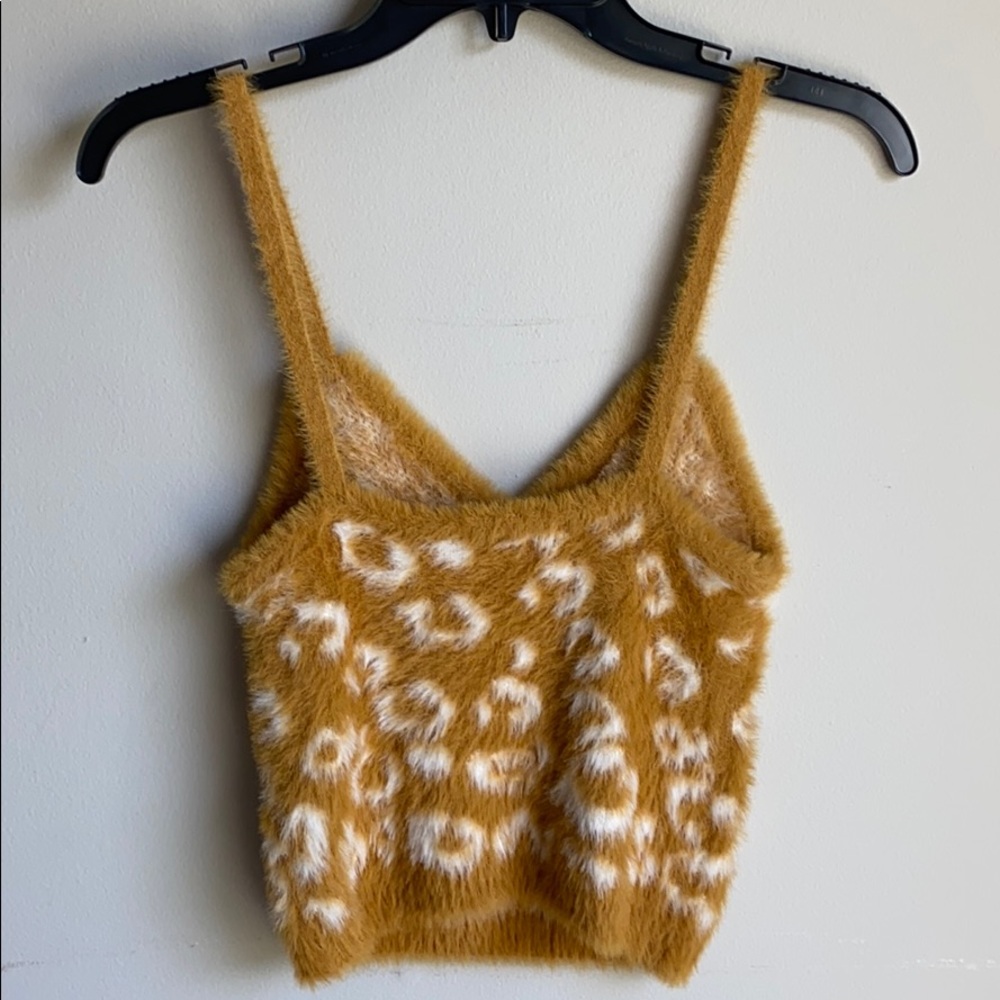 Forever 21 faux fur mustard crop tank - Picture 4 of 4